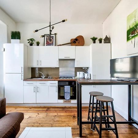 Artsy Modern 1Br Home In Abbeyhill Эдинбург Экстерьер фото
