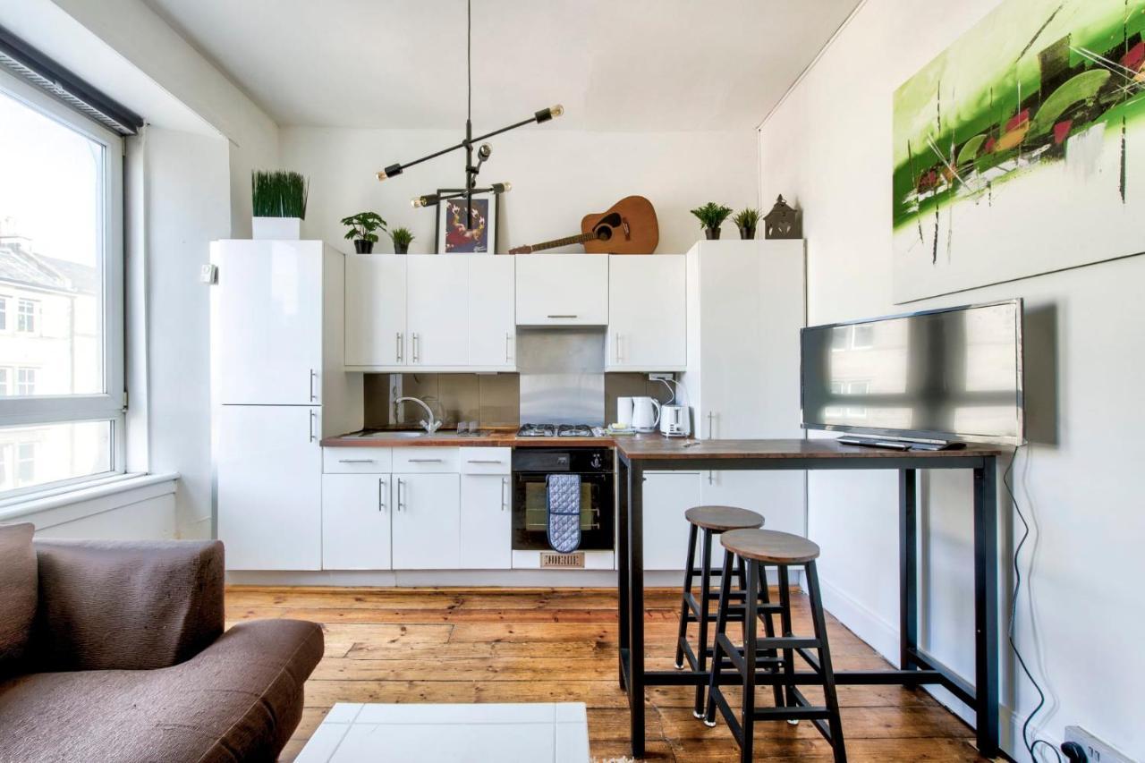 Artsy Modern 1Br Home In Abbeyhill Эдинбург Экстерьер фото
